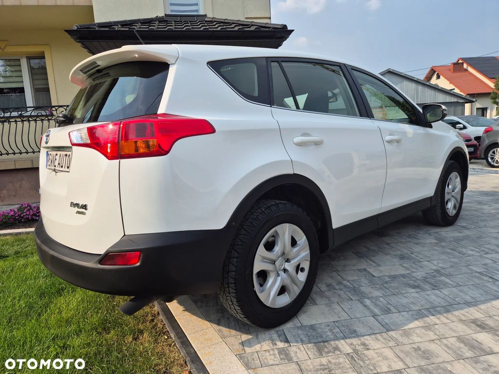 Toyota RAV4 - 6