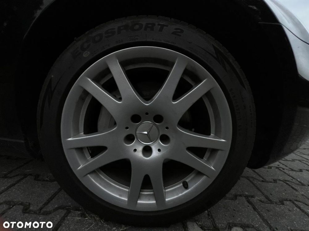 Mercedes-Benz CLS - 21