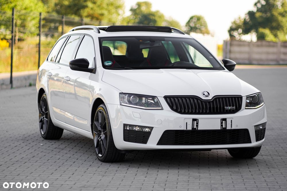 Skoda Octavia 2.0 TDI RS DSG - 5