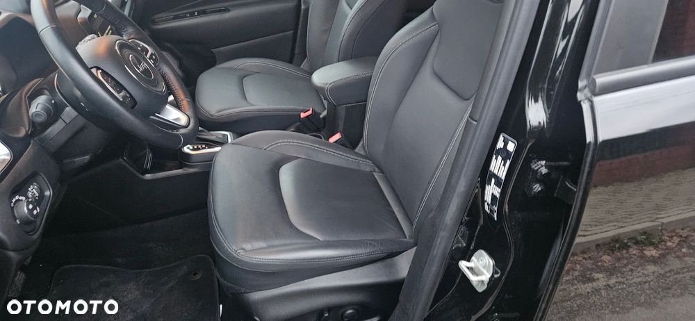 Jeep Renegade 1.5 GSE T4 48V e-Hybrid Automatik High Altitude - 13