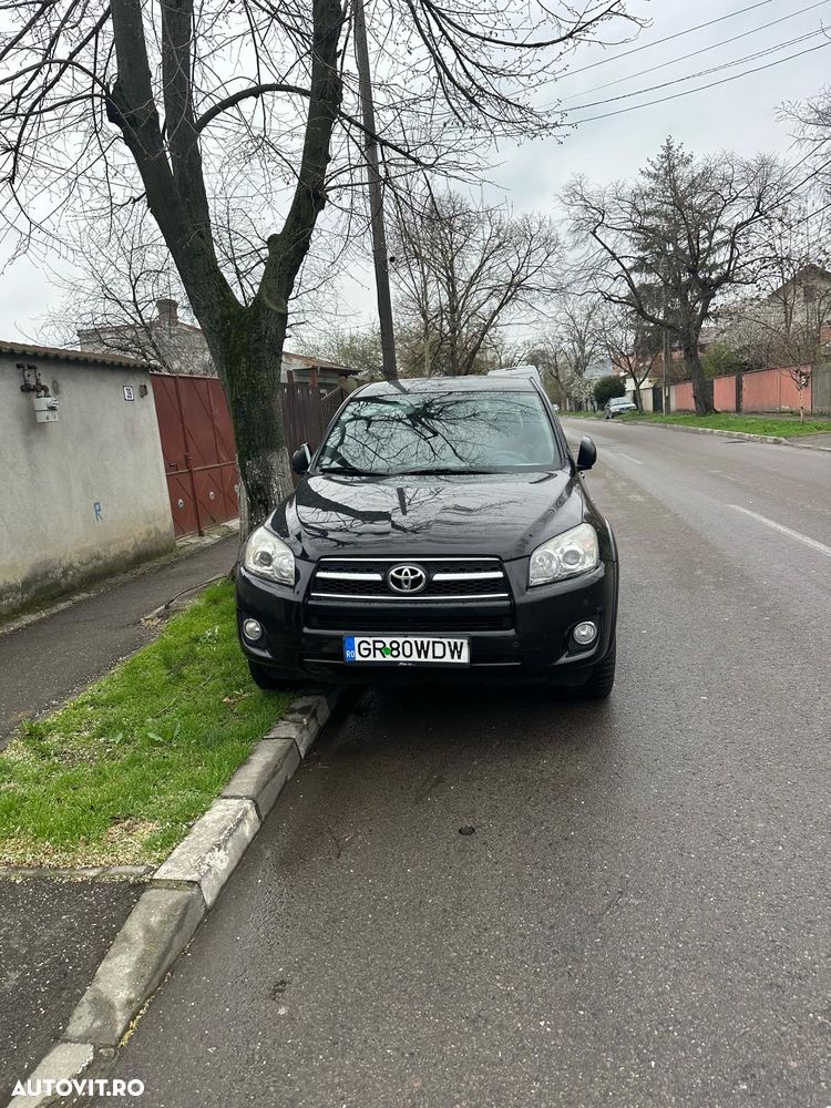 Toyota RAV4 2.2 D-4D 4x4 Executive - 1