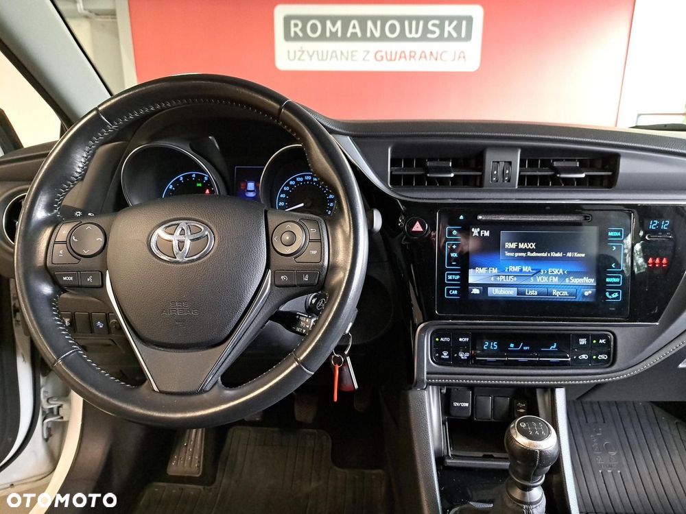 Toyota Auris - 19