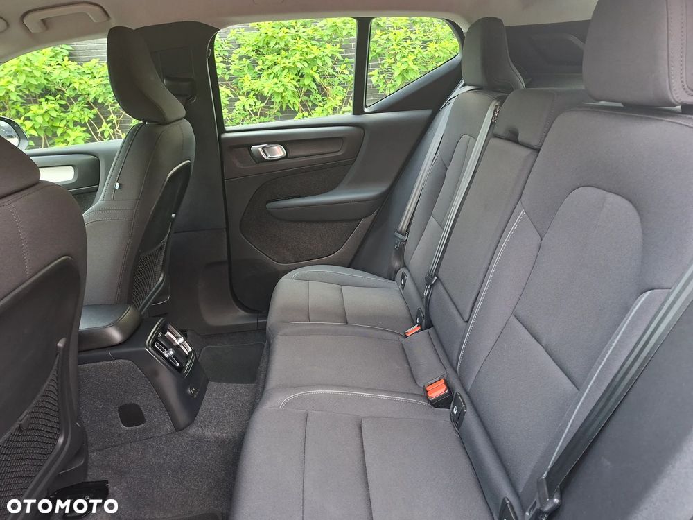 Volvo XC 40 - 9