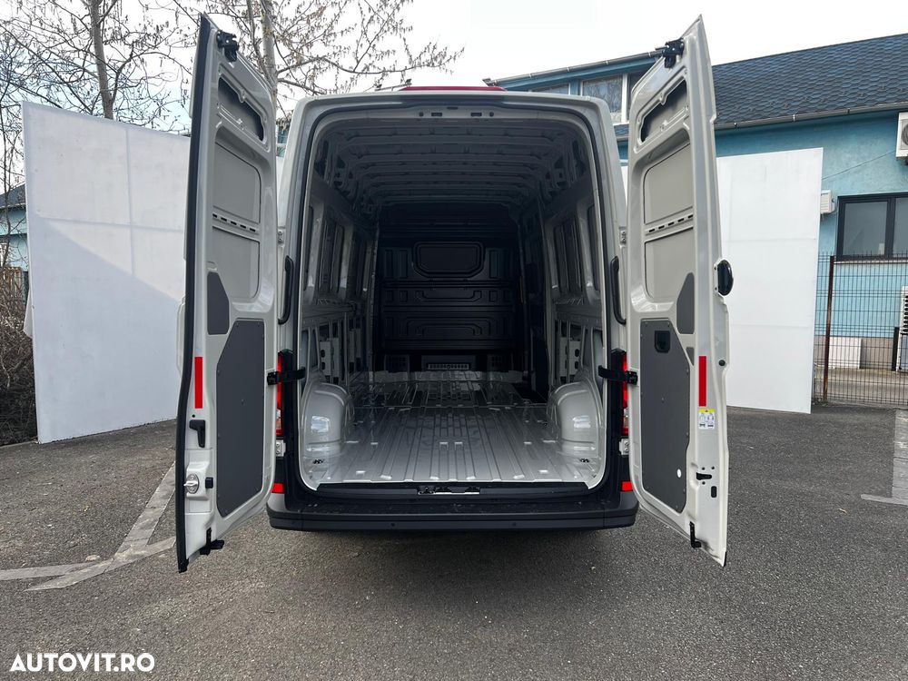 Volkswagen Crafter - 9