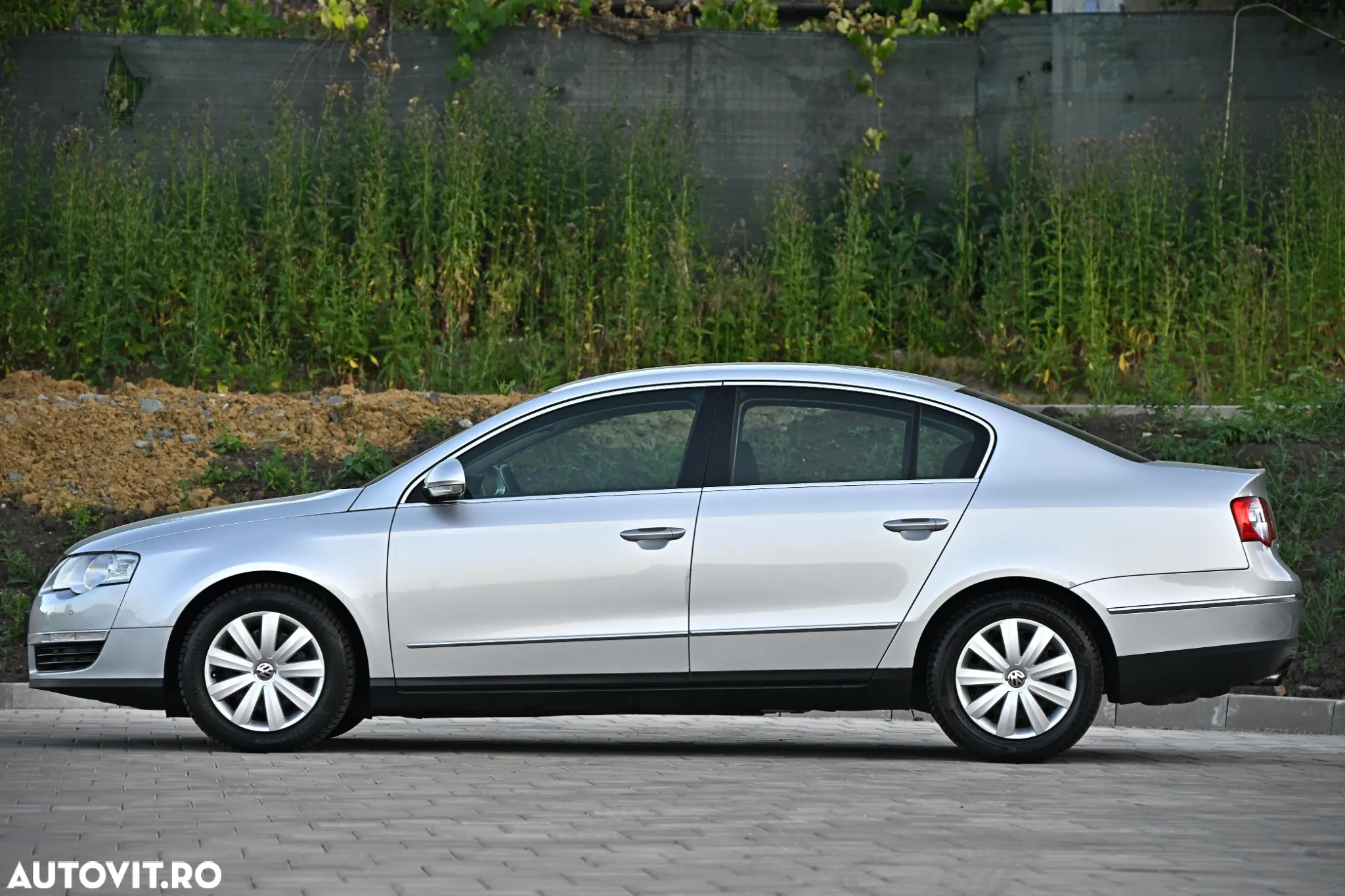 Volkswagen Passat Variant 1.8 TSI Automatik Comfortline - 11