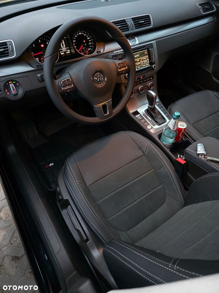 Volkswagen Passat 2.0 TDI Comfortline DSG - 34