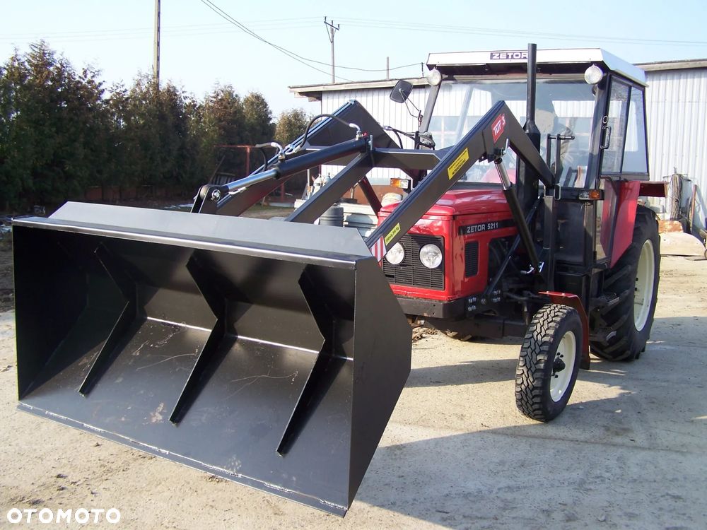 Ładowacz czołowy 3- sekcyjny TUR do ciągników Zetor - 1