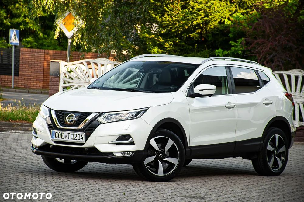 Nissan Qashqai 1.6 DIG-T 360 - 3