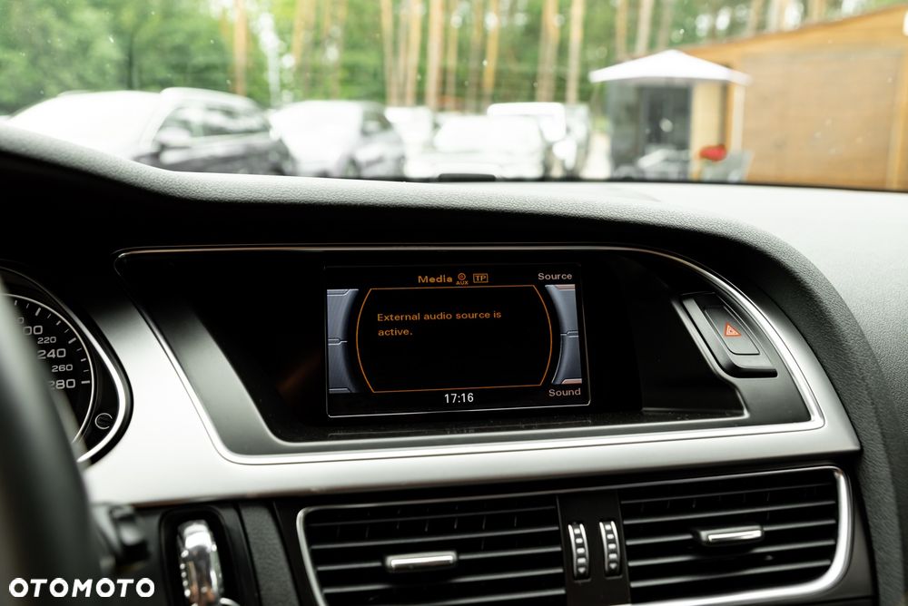 Audi A4 Avant 1.8 TFSI S line Sportpaket - 38