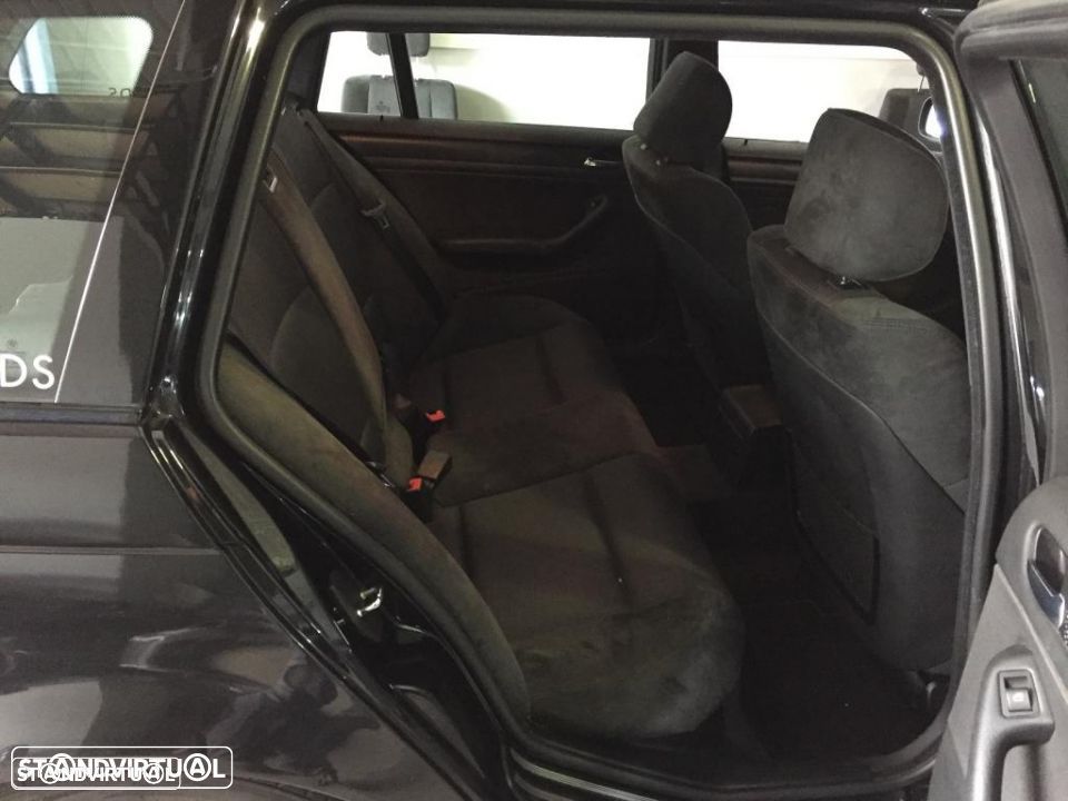 BMW 320d Pack M 150cv - 3