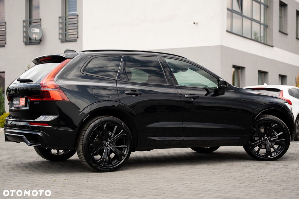 Volvo XC 60 B5 B AWD Ultimate Dark - 13