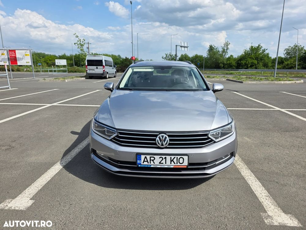 Volkswagen Passat 2.0 TDI DSG Comfortline - 3