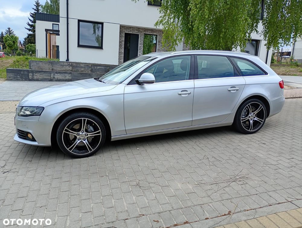 Audi A4 Avant - 29