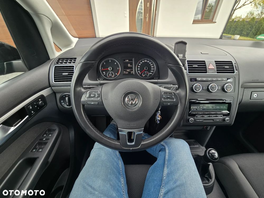 Volkswagen Touran 1.6 TDI DPF Trendline - 19