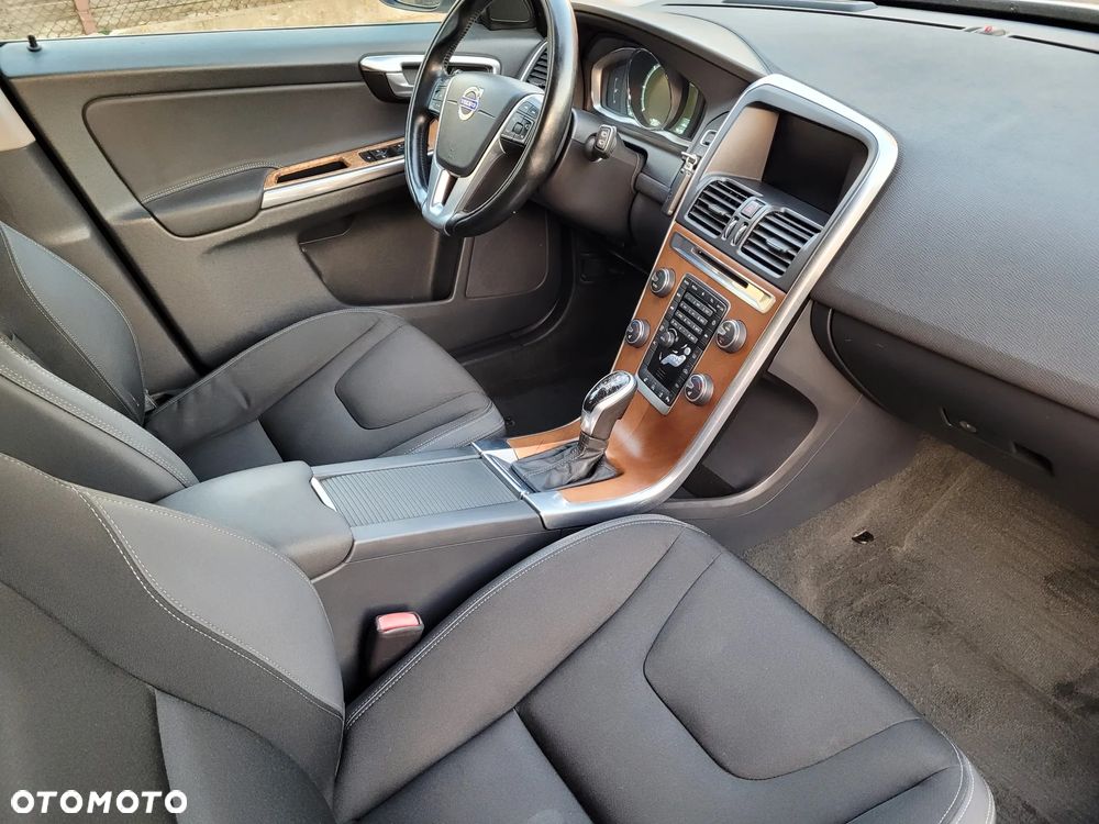 Volvo XC 60 D4 Drive-E Summum - 19
