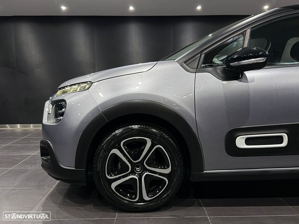 Citroën C3 1.2 PureTech Shine - 3