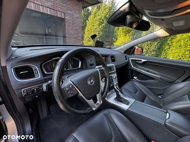 Volvo S60 Cross Country T5 AWD Summum - 10