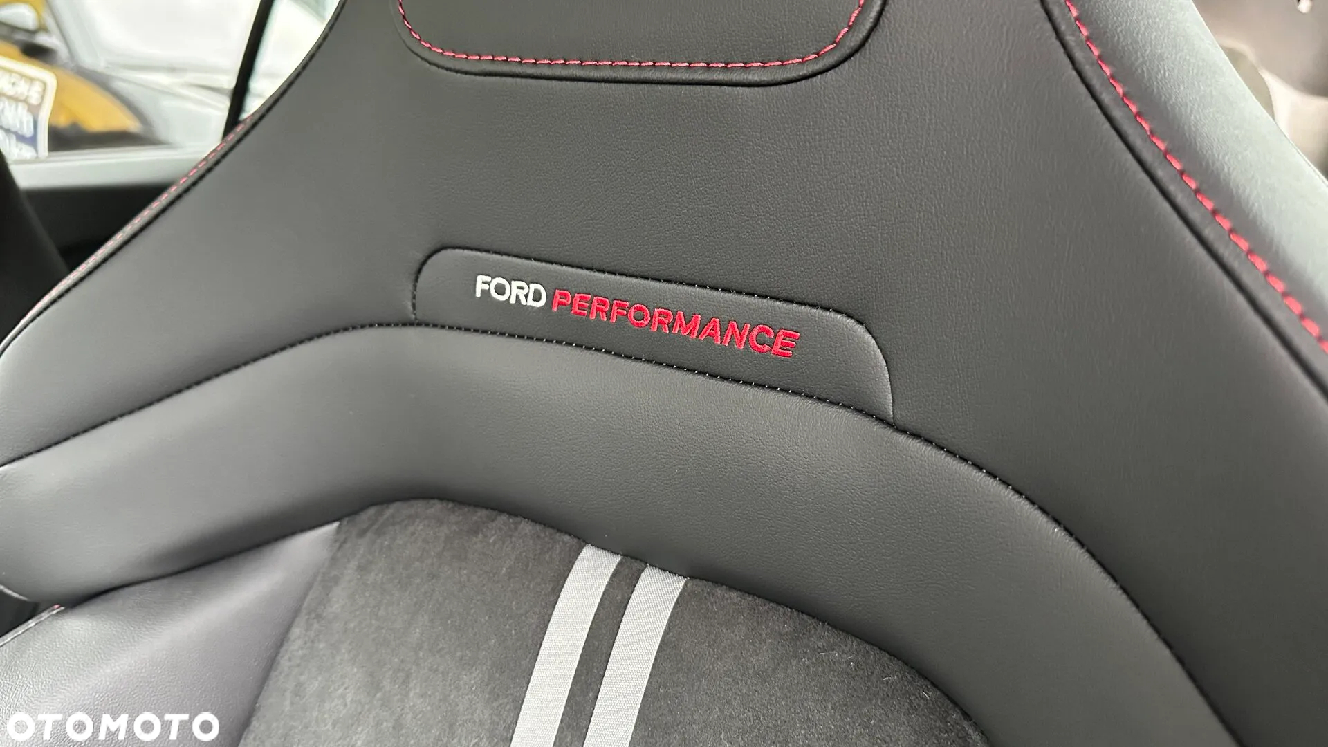 Ford Focus 2.3 EcoBoost ST X - 21