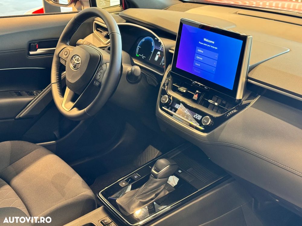 Toyota Corolla Cross - 20