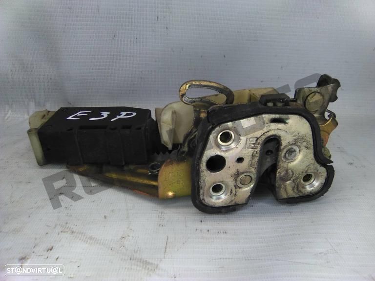 Fechadura Porta Esquerda  Opel Corsa B [1993_2000] 1.4 I 16v - 1