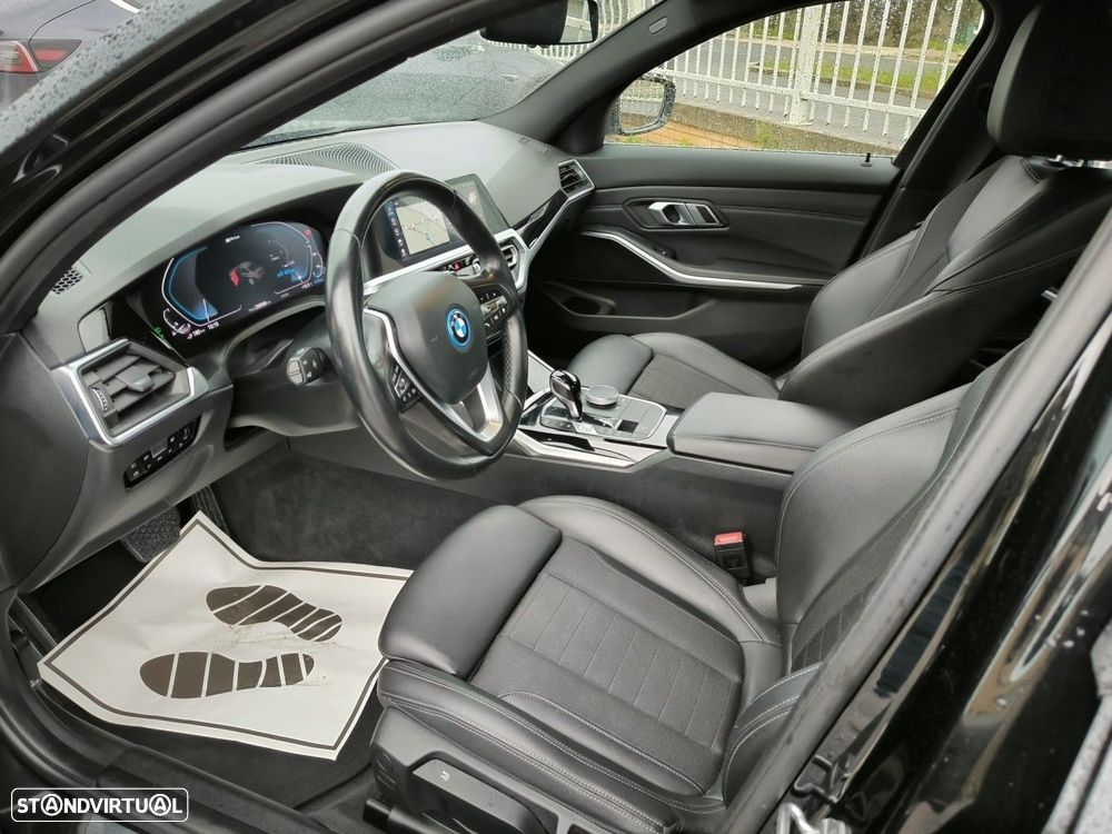 BMW 320 e Line Sport Auto - 14