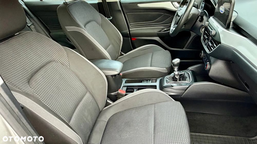 Ford Focus SW 1.5 EcoBlue S&S COOL&CONNECT - 7