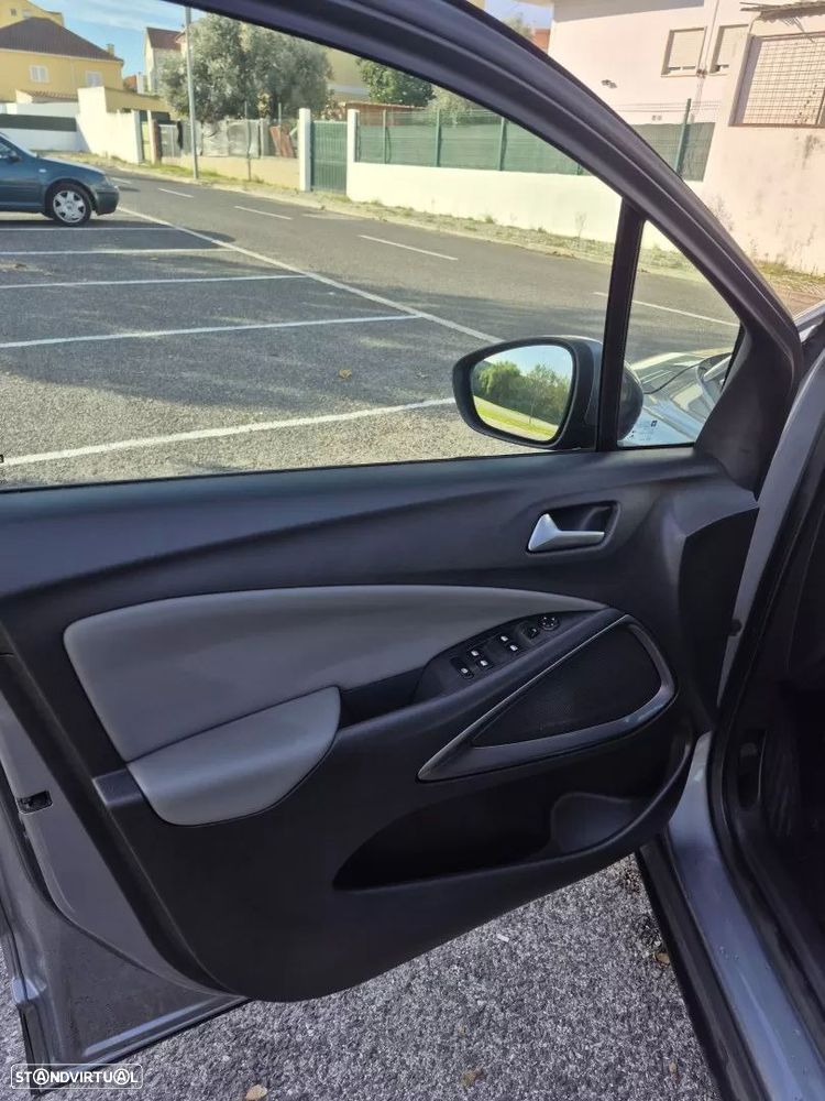 Opel Crossland X 1.2 Edition - 9