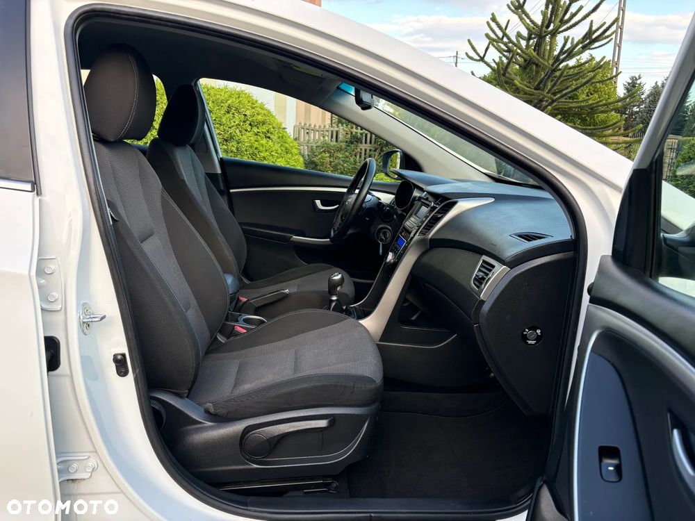 Hyundai i30 - 17