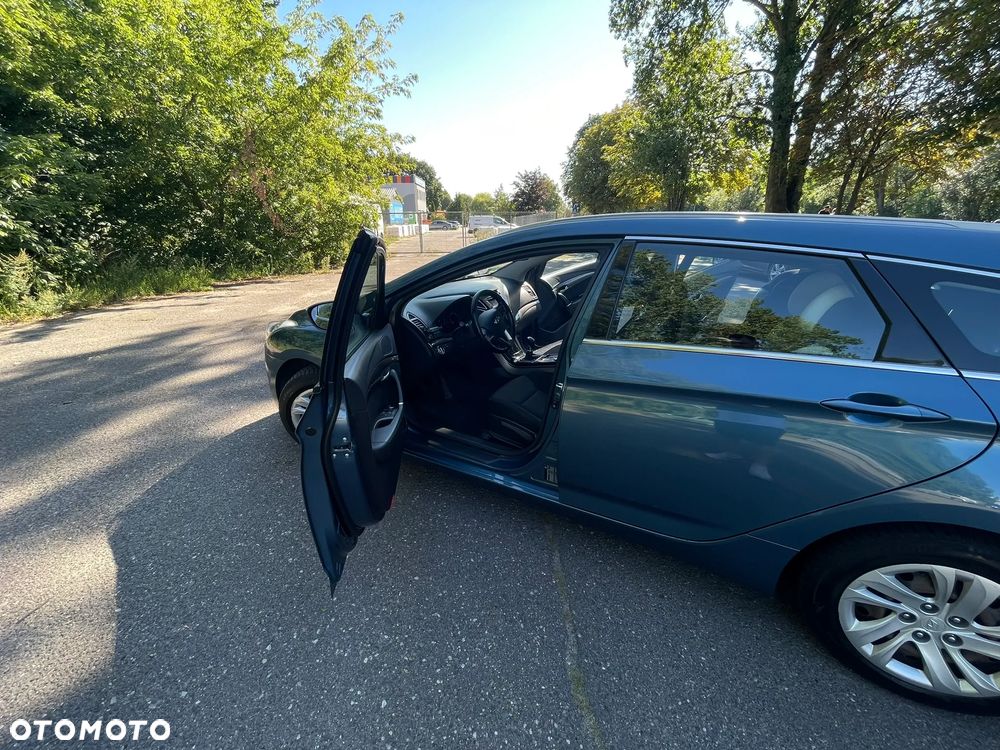 Hyundai i40 1.6 GDI Classic - 11