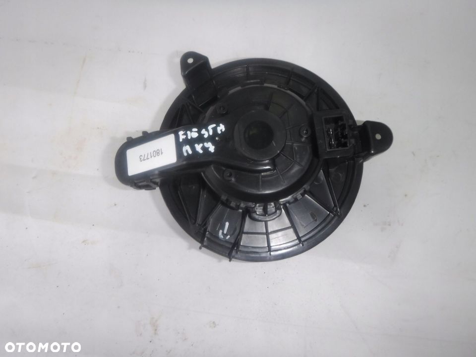 B-MAX COURIER FIESTA MK7 DMUCHAWA NOWA - 5