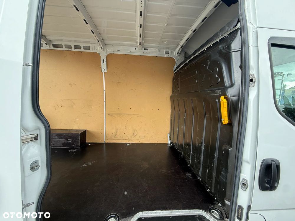 Iveco Daily - 29