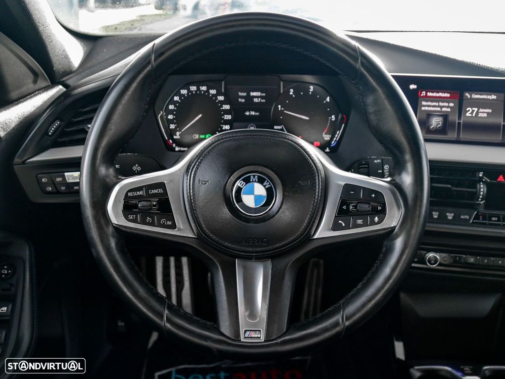 BMW 116 d Pack Desportivo M - 26