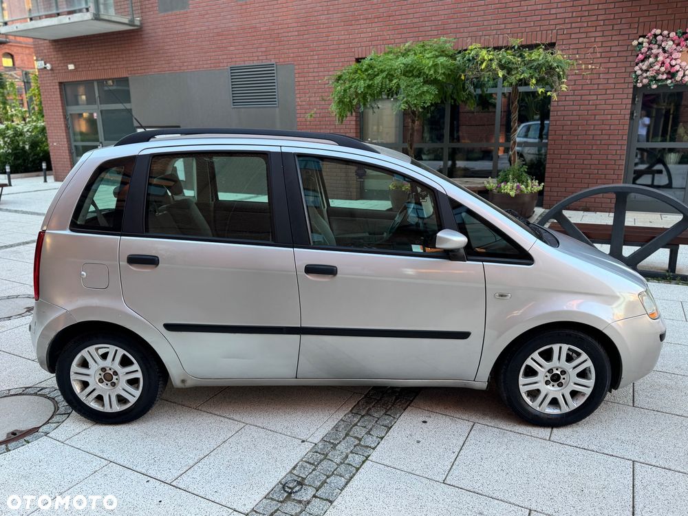Fiat Idea 1.4 16V Dynamic - 8