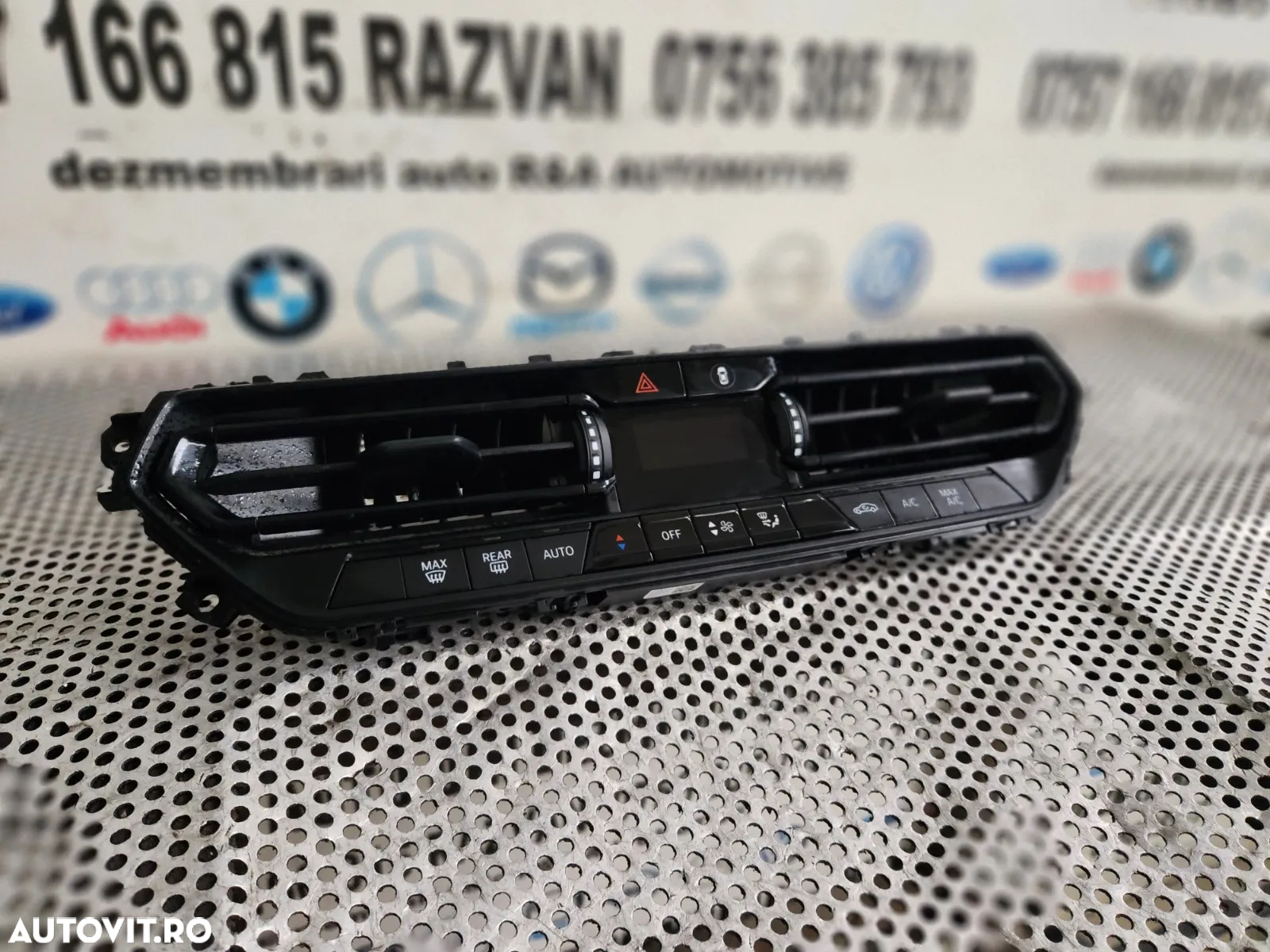 Panou Modul Control Clima Climatronic Grile Ventilatie Bord Bmw Seria 1 F40 F41 Volan Stanga Cod 4A - 4