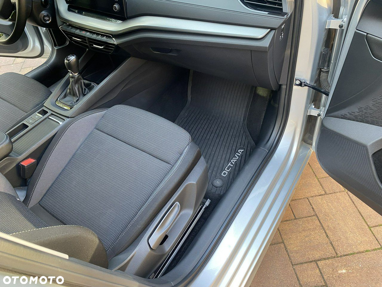Skoda Octavia 1.5 TSI ACT Ambition - 33