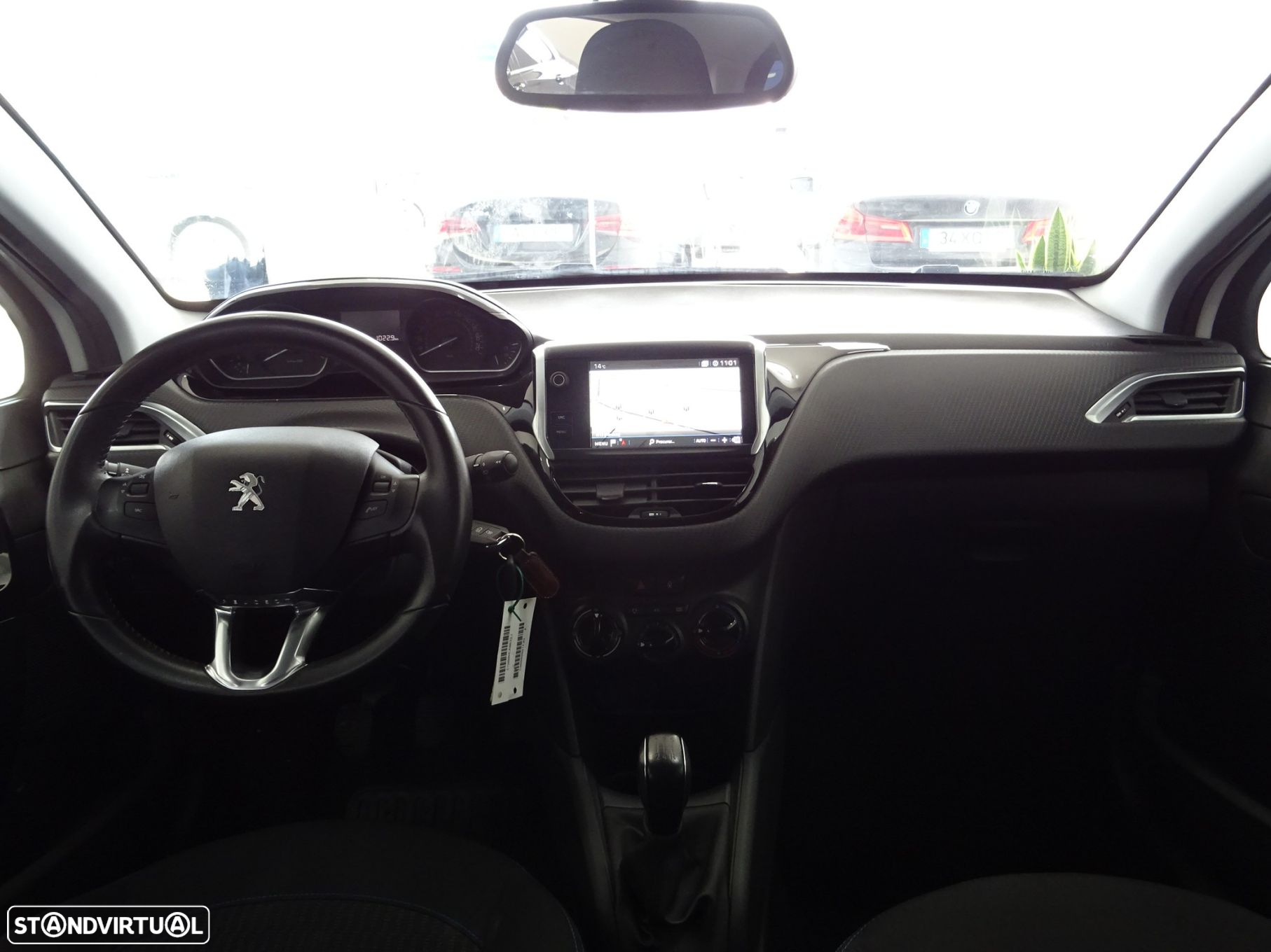 Peugeot 208 1.5 BlueHDi Signature - 6
