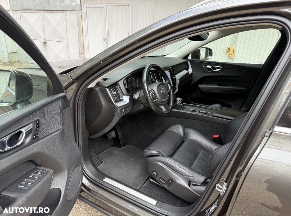 Volvo XC 60 D4 Geartronic Summum - 36