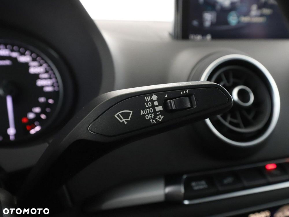 Audi A3 Sportback 40 e-tron S tronic - 36
