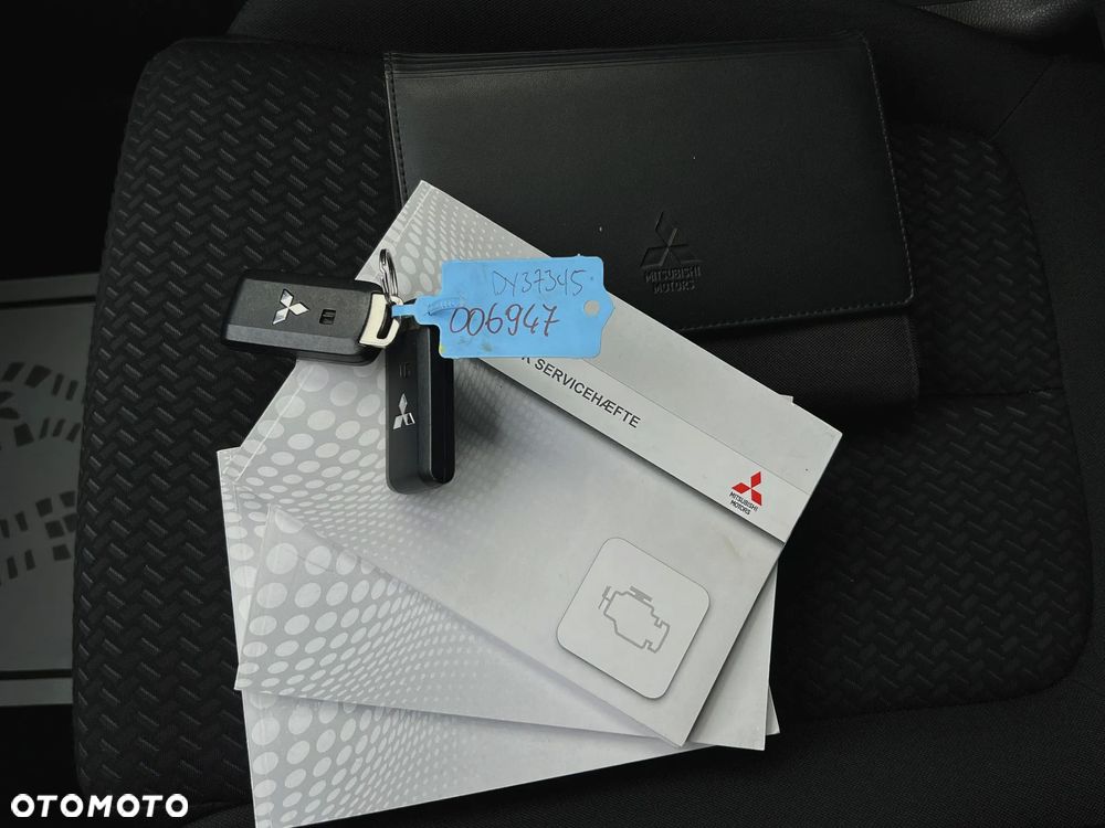 Mitsubishi Eclipse Cross 1.5 T GPF Intense - 37