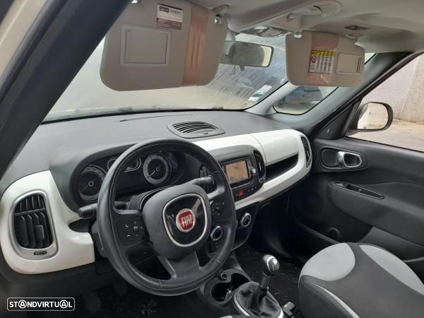 Para peças FIAT 500L (351_, 352_) - 9
