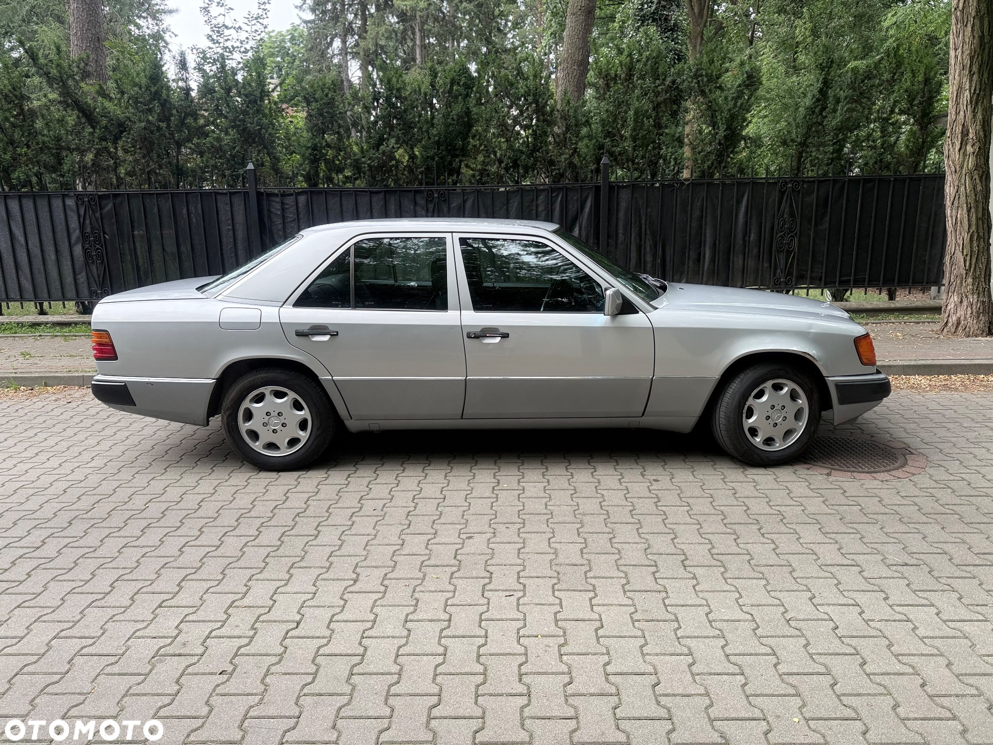 Mercedes-Benz W124 (1984-1993) - 4