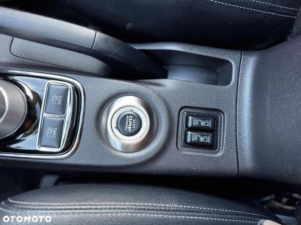 Mitsubishi Outlander 2.0 4WD Top - 19