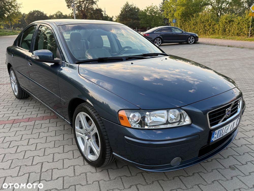 Volvo S60 D5 Momentum - 4