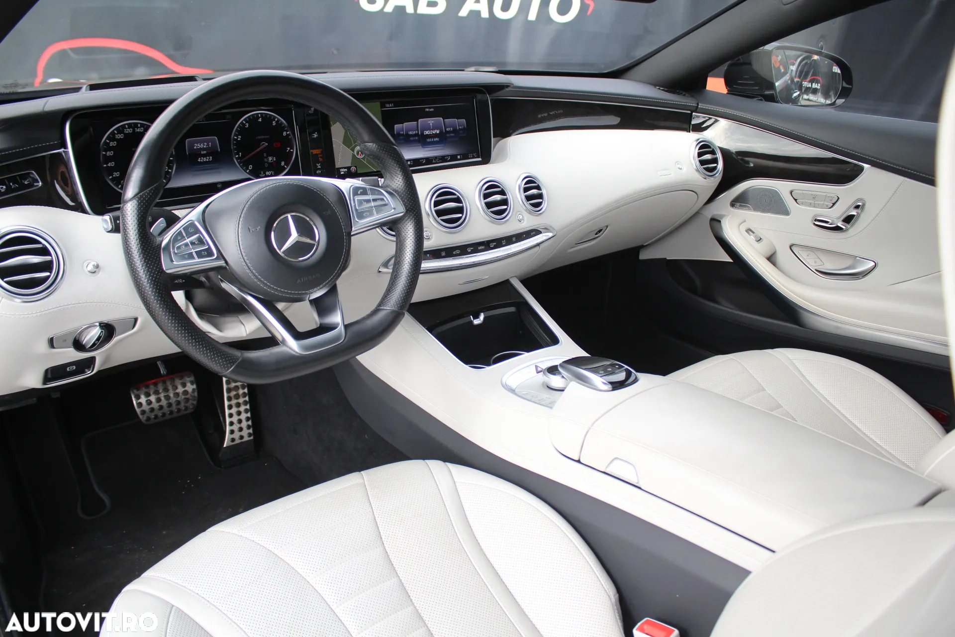 Mercedes-Benz S 500 4MATIC Coupe Aut - 4