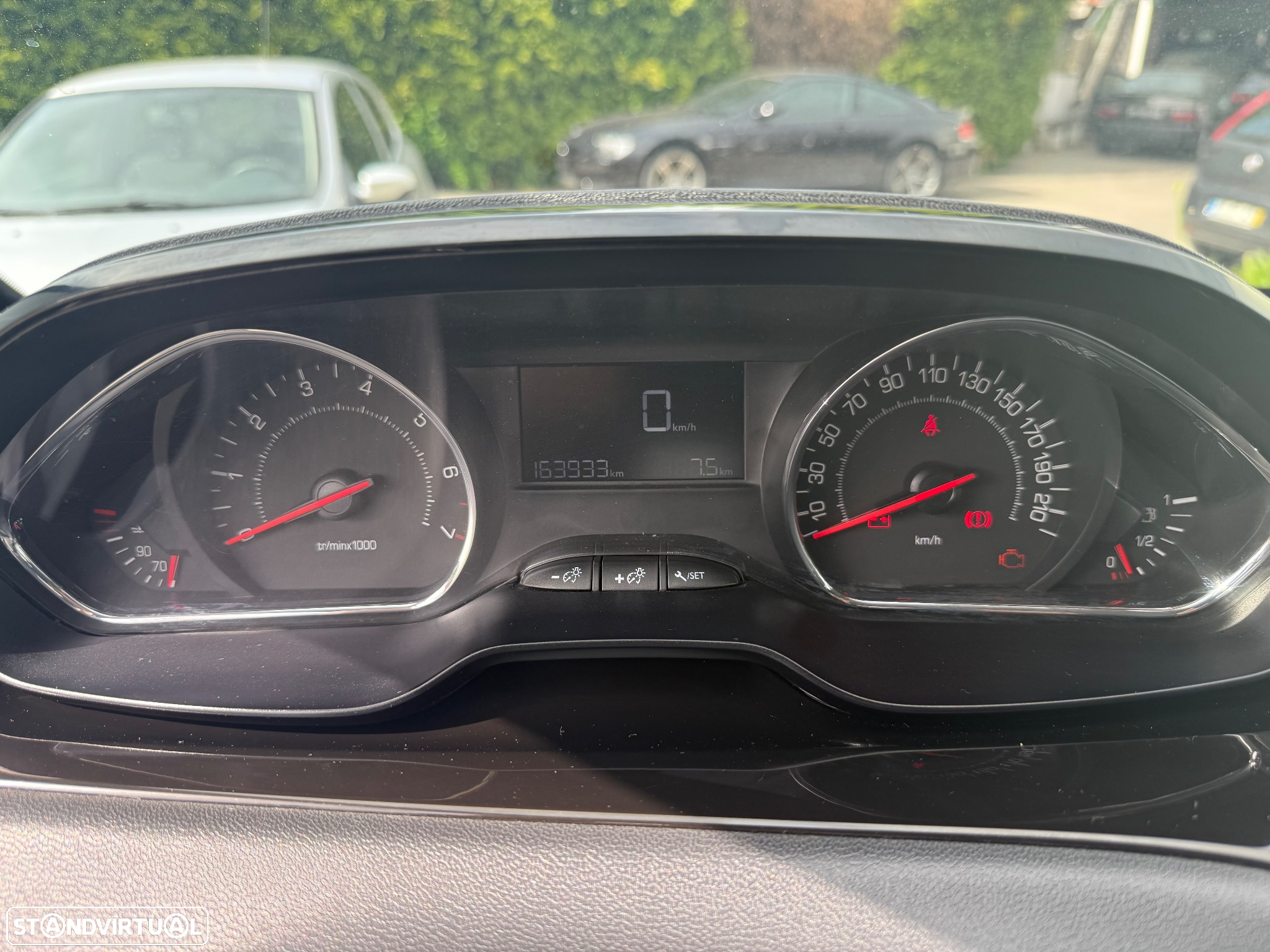 Peugeot 208 82 VTI Style - 11
