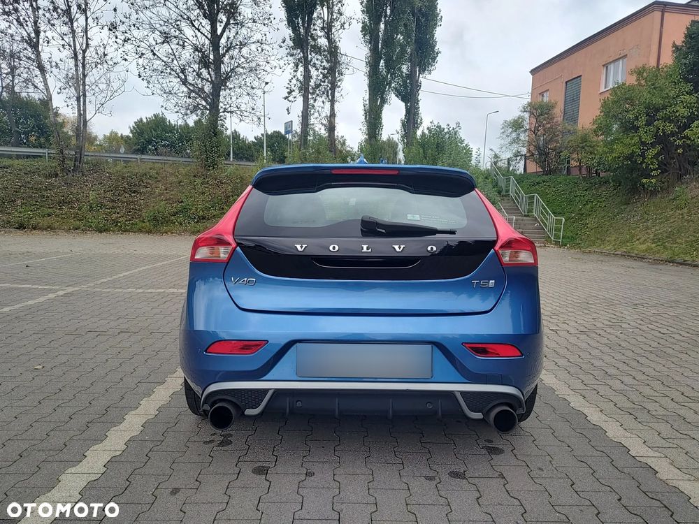 Volvo V40 T5 Drive-E R-Design Momentum - 5