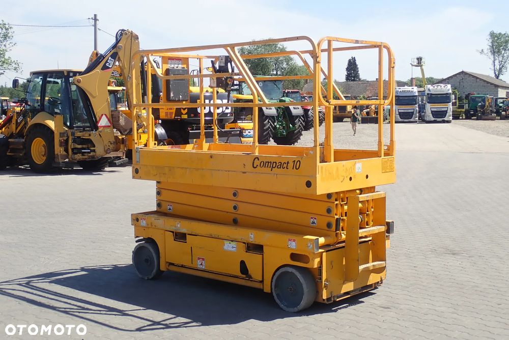 Haulotte Compact 10 - 3