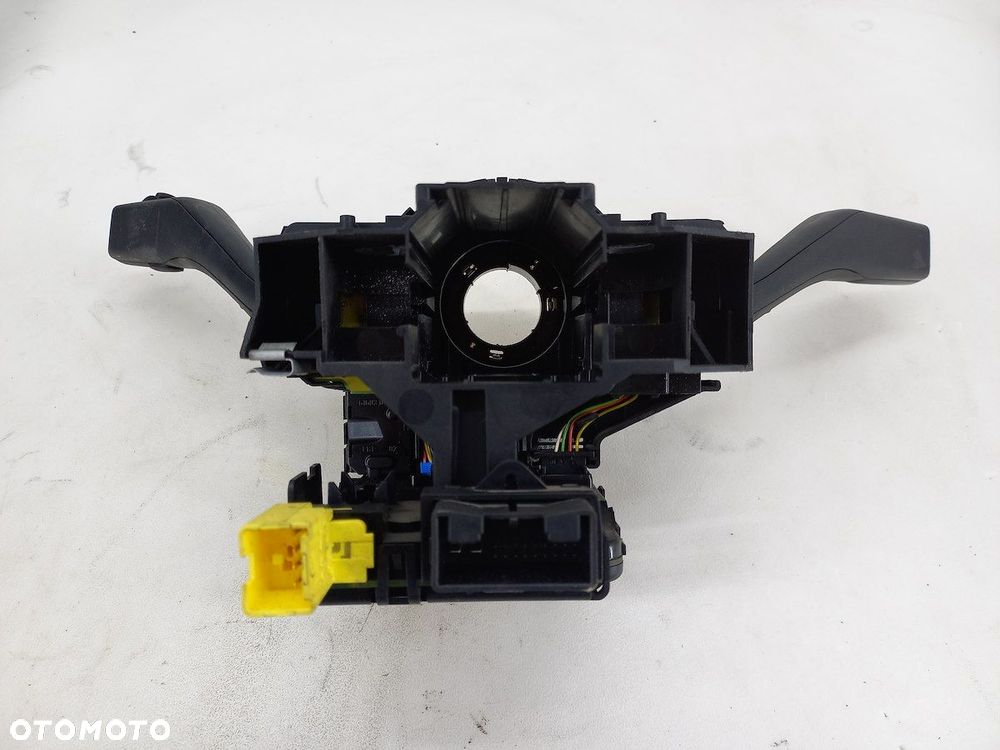 PRZEŁĄCZNIK ZESPOLONY SKODA OCTAVIA II - 9