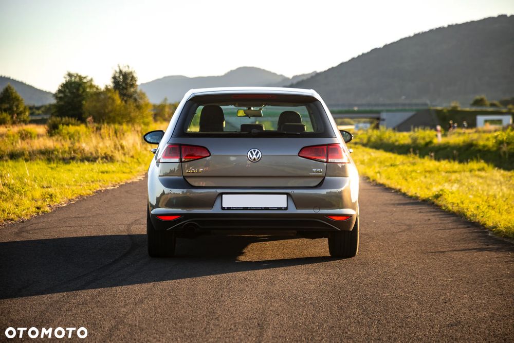 Volkswagen Golf 1.2 TSI BlueMot Comfortline - 8