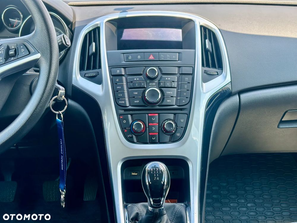 Opel Astra 1.4 Essentia - 16